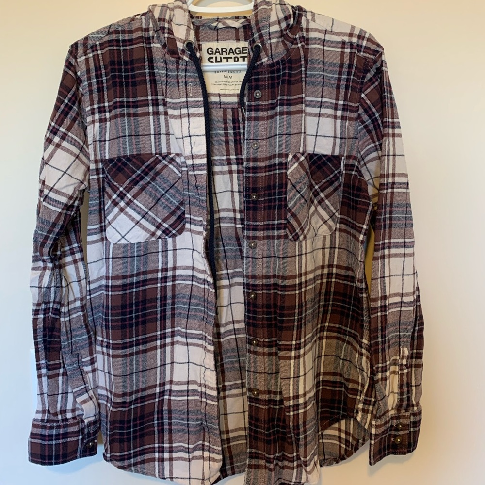 Garage Flannel Button up Top
